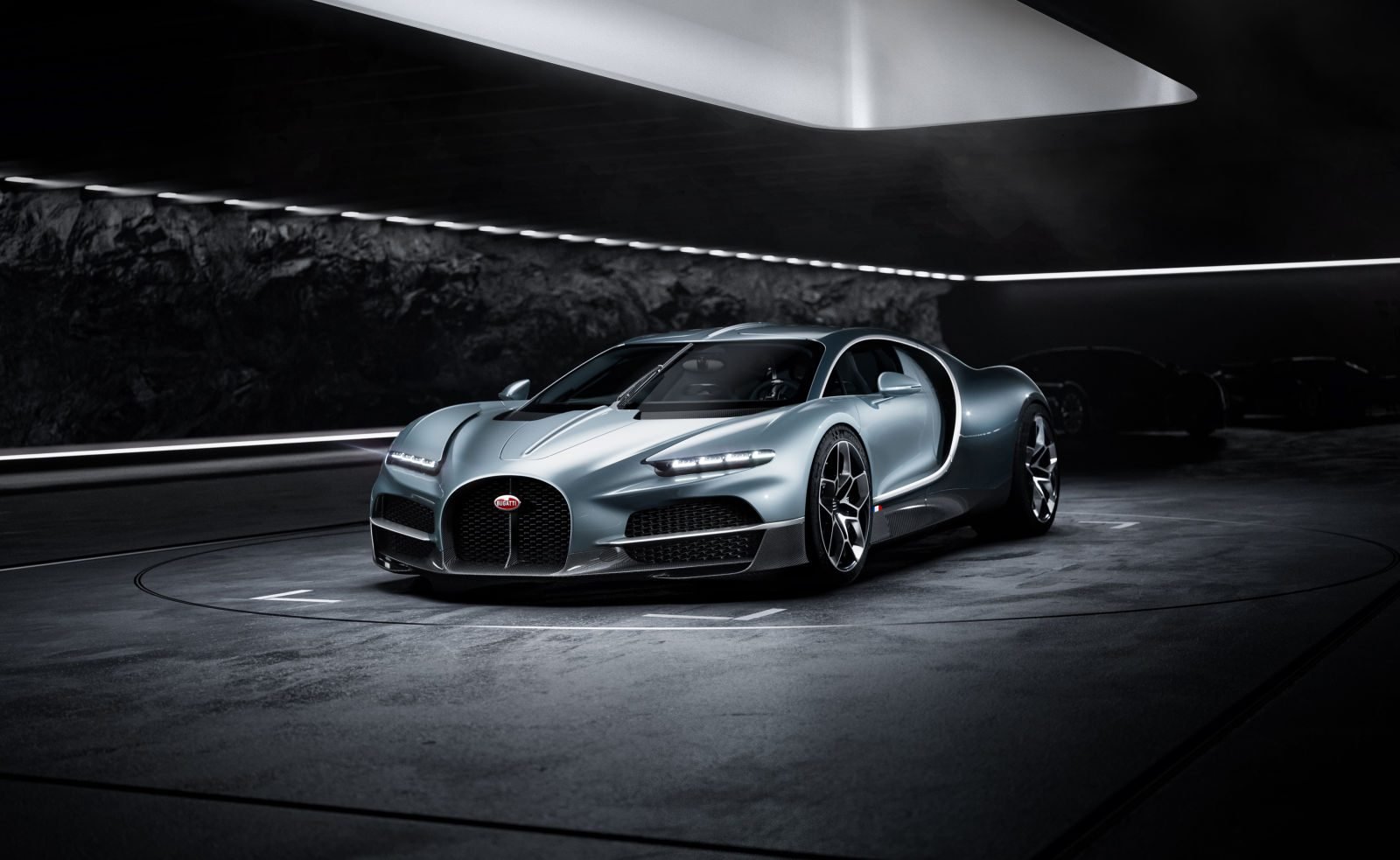 Bugatti Tourbillion — Photo 2